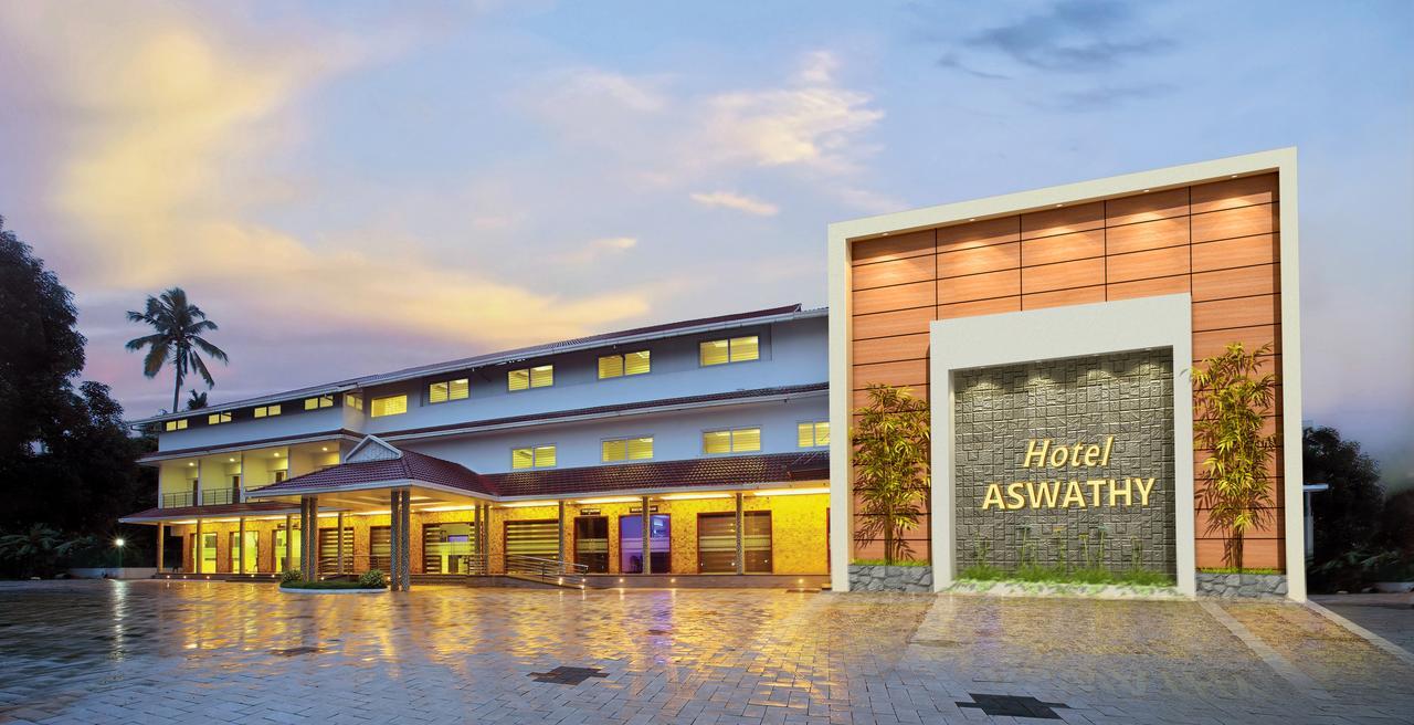 Hotel Aswathy Kodungallūr Exterior foto